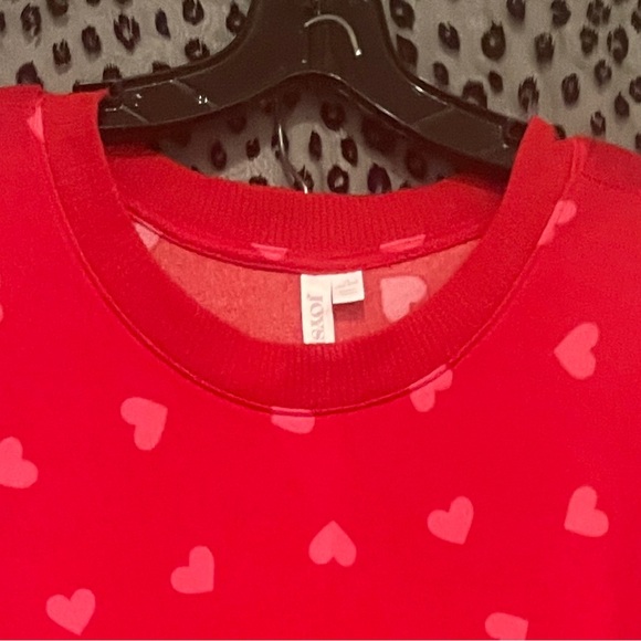 Charming Red Heart Pajama Top - Picture 1 of 3